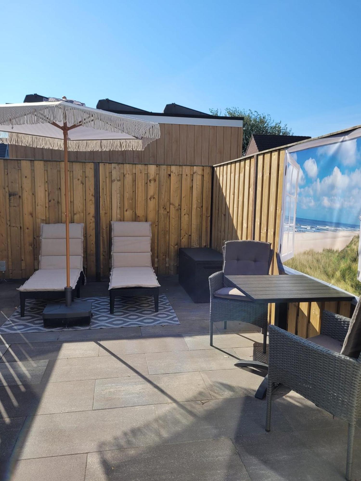 Luxe Kamer Langendam 48 Met Prive Terras Zoutelande Exterior foto